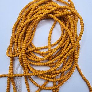 Waist beads, waist chains, belly beads